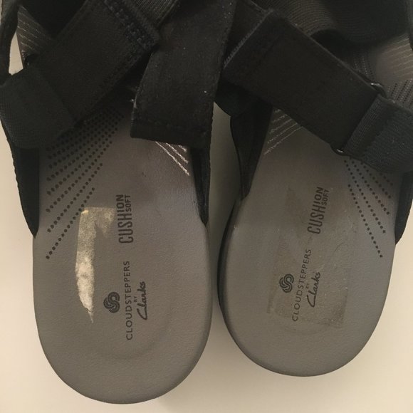 Cloudsteppers by Clarks Cushion Soft Black & Gray Wedge Sandals Shoes Size 8.5 W - Picture 10 of 14